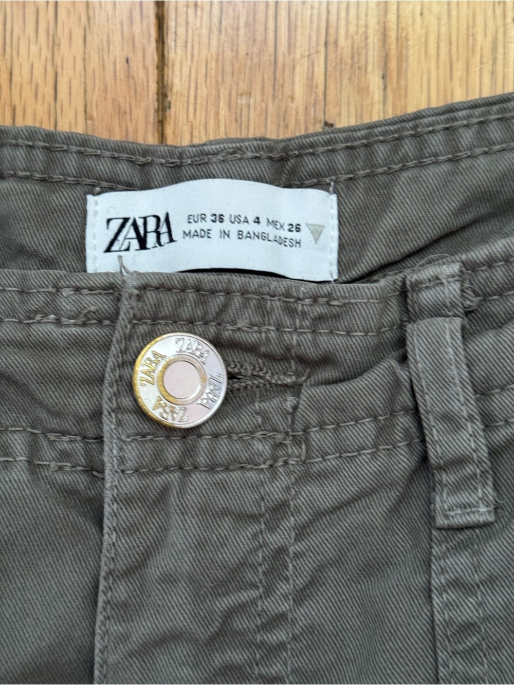 Zara Olive Green Cargo Pants - Picture 3 of 4